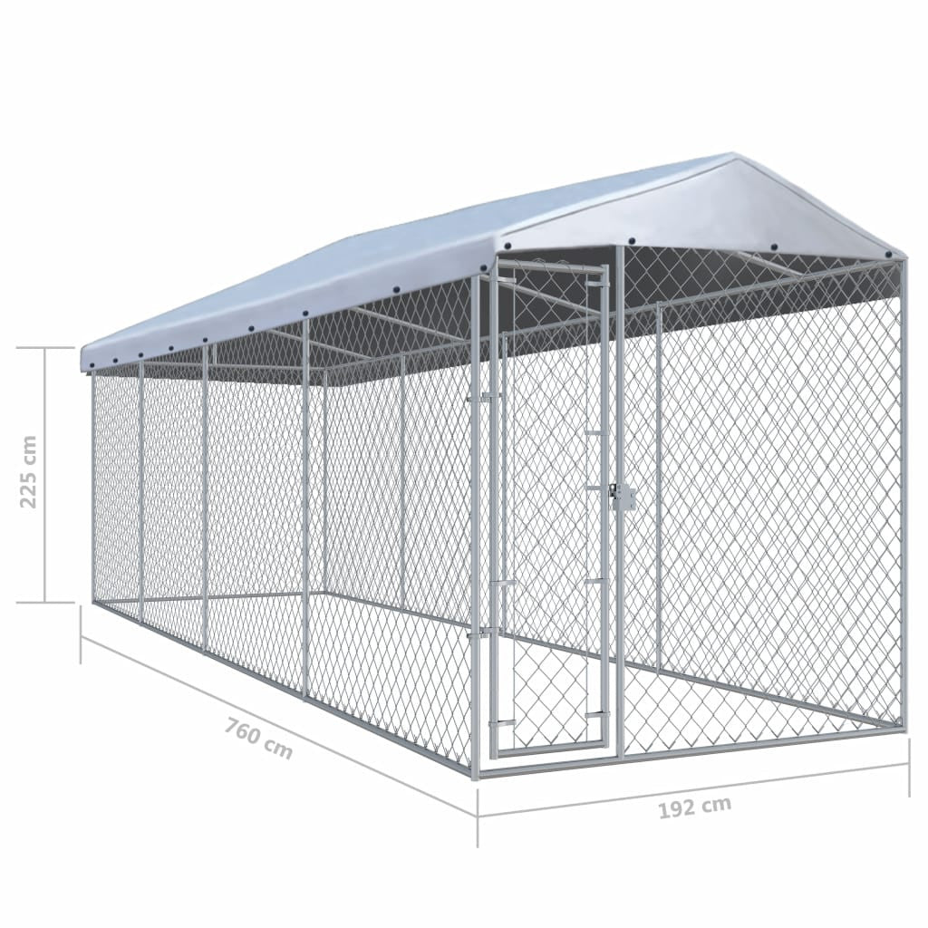 Outdoor kennel with roof